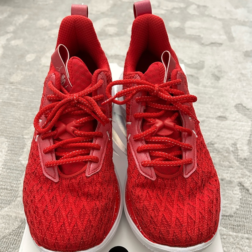 Men’s Basketball shoes